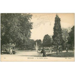 carte postale ancienne 03 MOULINS. Le Jardin Public. Nurse avec poussette 1917