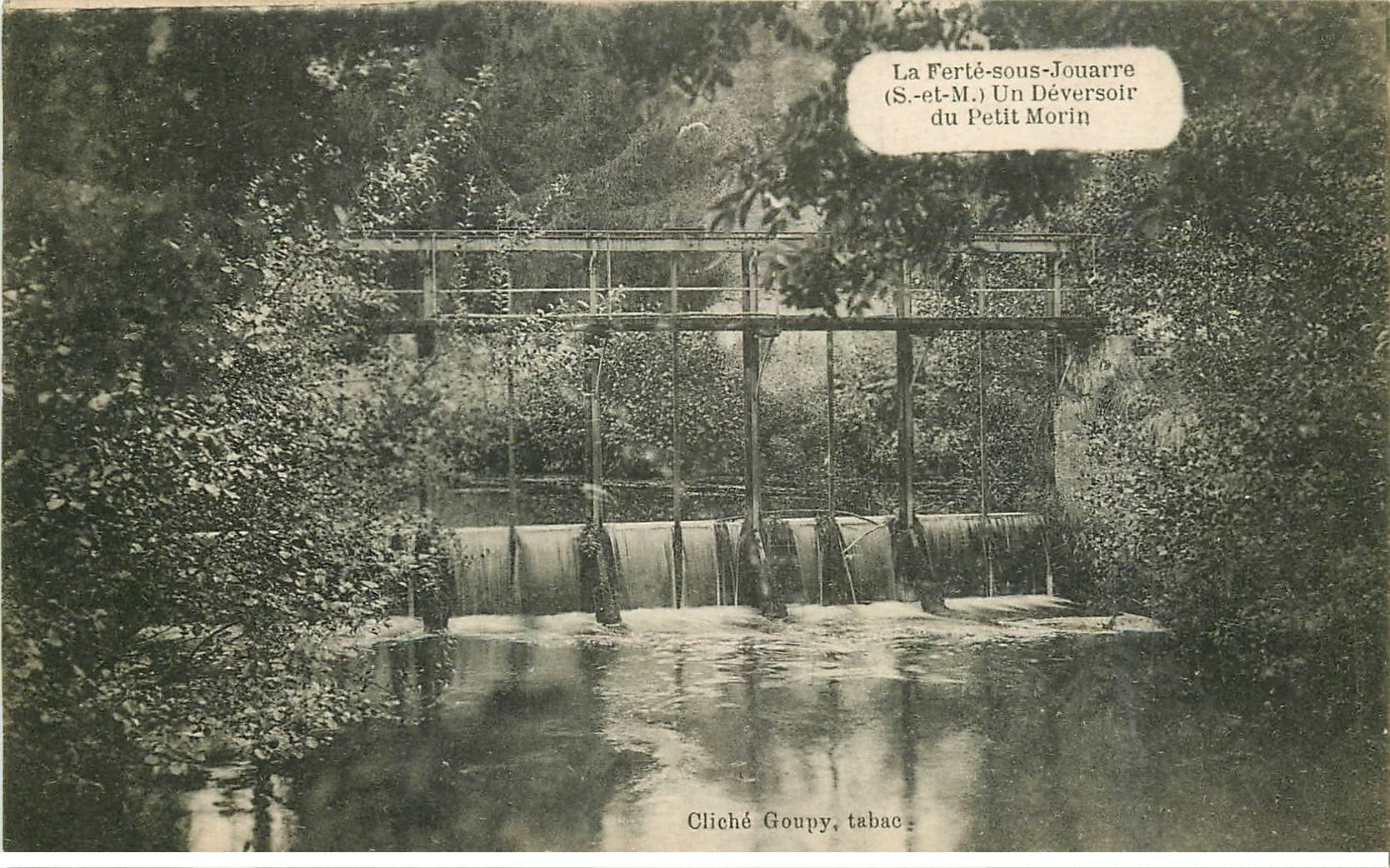 carte postale ancienne 77 LA FERTE-SOUS-JOUARRE. Un Déversoir du Petit Morin