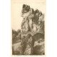 carte postale ancienne 77 LARCHANT. Rocher de Dame-Jeanne personnage dessus