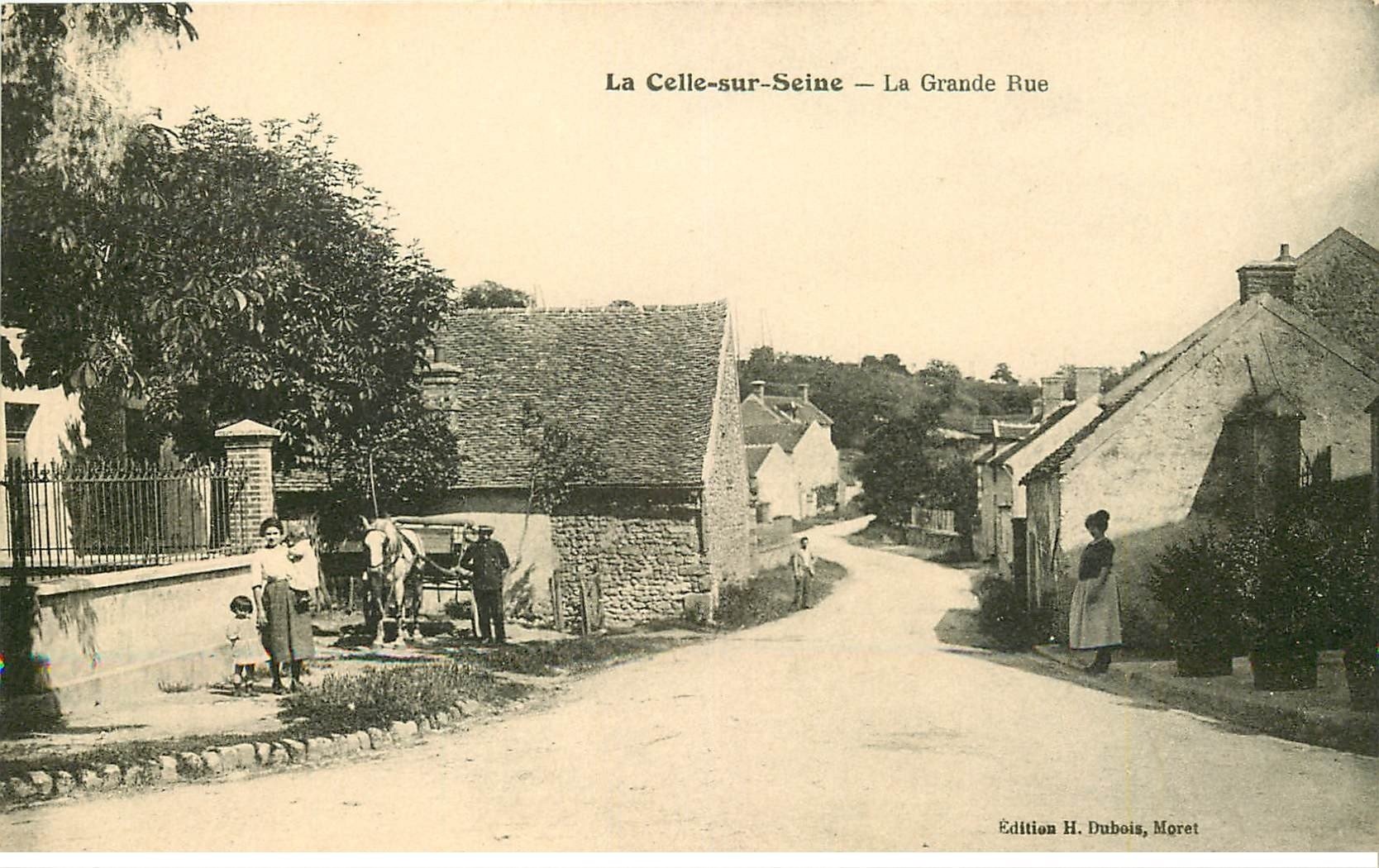 carte postale ancienne 77 LA CELLE-SUR-SEINE. La Grande Rue attelage