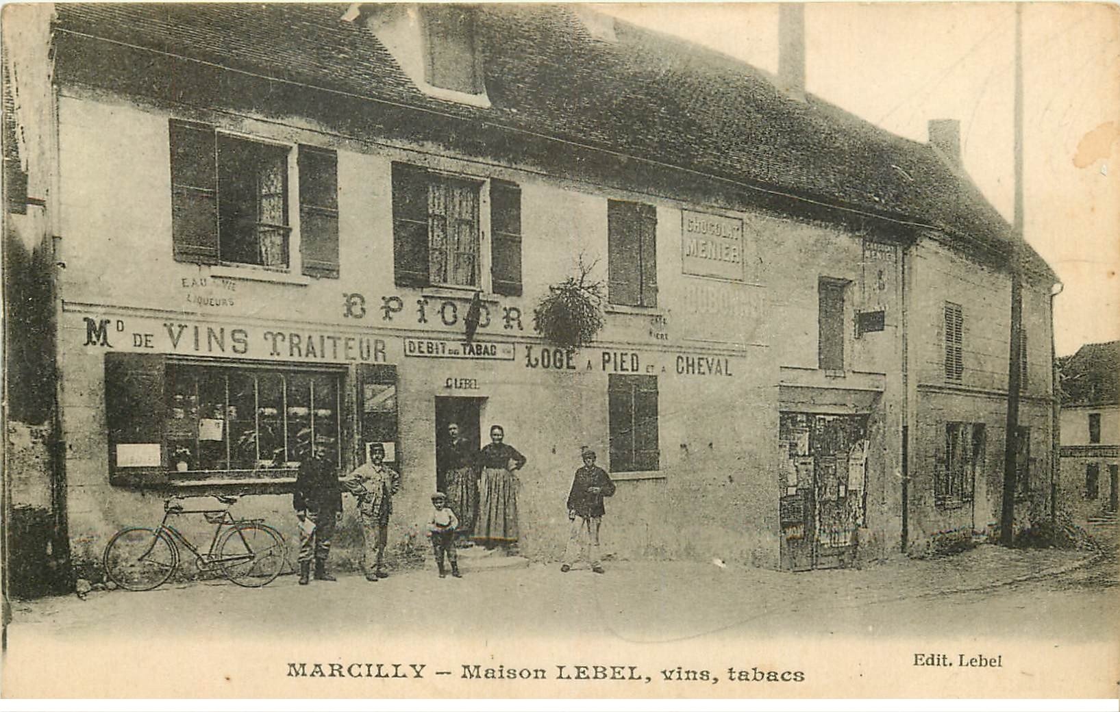 carte postale ancienne 77 MARCILLY. Maison Lebel vins et tabacs. Facteur en vélo 1918