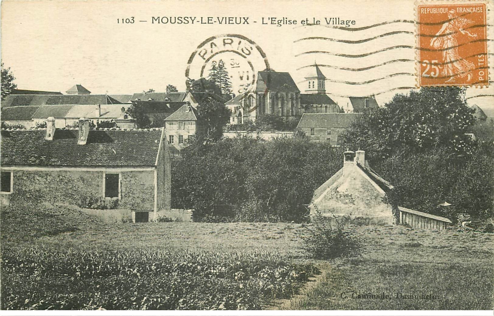 carte postale ancienne 77 MOUSSY-LE-VIEUX. Eglise du Village