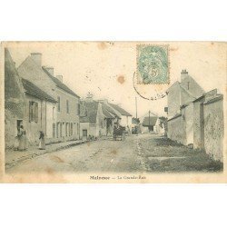 carte postale ancienne 77 MALNOUE. La Grande Rue 1905. En l'état moyen...