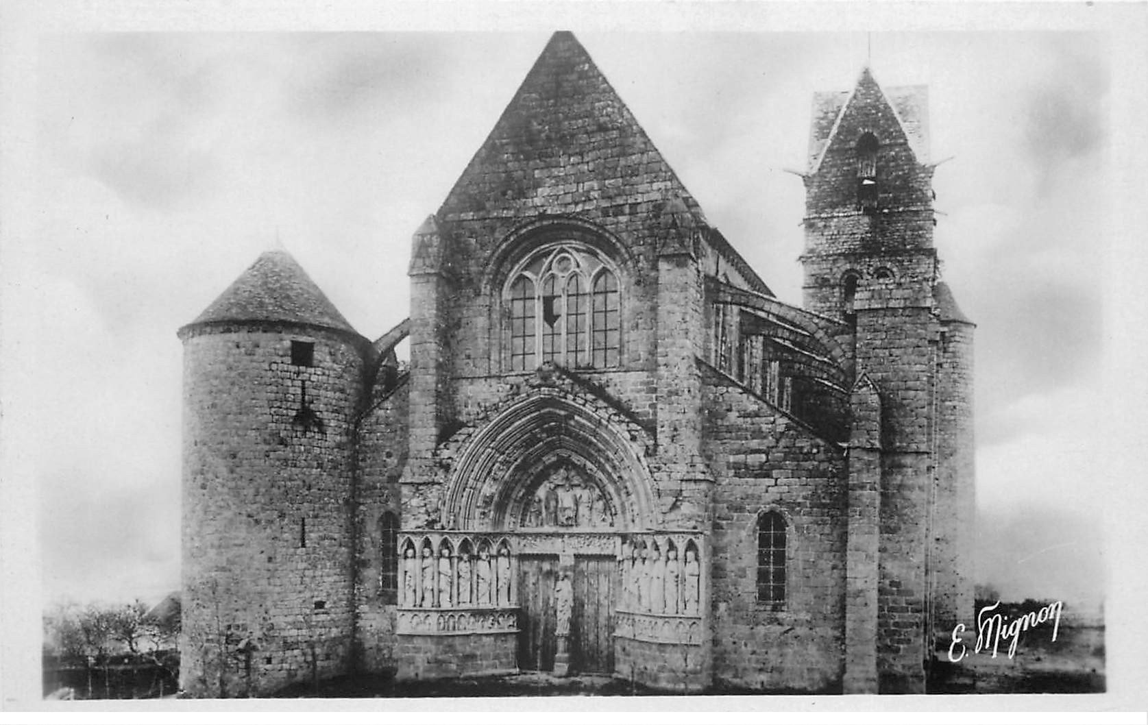 carte postale ancienne 77 NANGIS. Eglise de Rampillon. Carte Photo