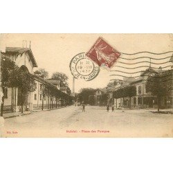 carte postale ancienne 77 NOISIEL. Place des Pompes 1930