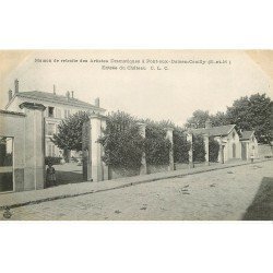 carte postale ancienne 77 PONT-AUX-DAMES-COULLY. Maison Retraite Artistes entrée du Château avec fillette