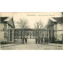 carte postale ancienne 77 FONTAINEBLEAU. Caserne Damesme 46° Infanterie 1932