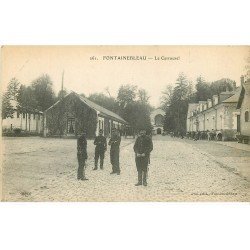 carte postale ancienne 77 FONTAINEBLEAU. Le Carrousel 1918