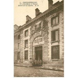 carte postale ancienne 77 FONTAINEBLEAU. Caserne Artillerie à Cheval 1932