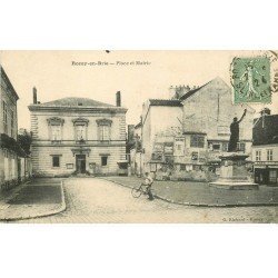 carte postale ancienne 77 ROZAY ROZOY-EN-BRIE. Place et Mairie 1924