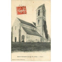 carte postale ancienne 77 SAINT-GERMAIN-LAVAL. L'Eglise 1909 petite animation. Pli coin droit