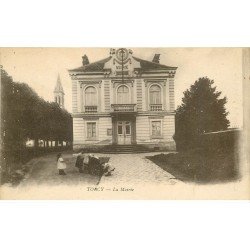 carte postale ancienne 77 TORCY. La Mairie avec enfants 1927