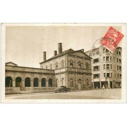 carte postale ancienne 03 NERIS-LES-BAINS. Etablissement Thermal et Hôtel. Voiture ancienne