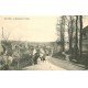 carte postale ancienne 77 PROVINS. Ecoliers sur la Montagne du Collège vers 1900