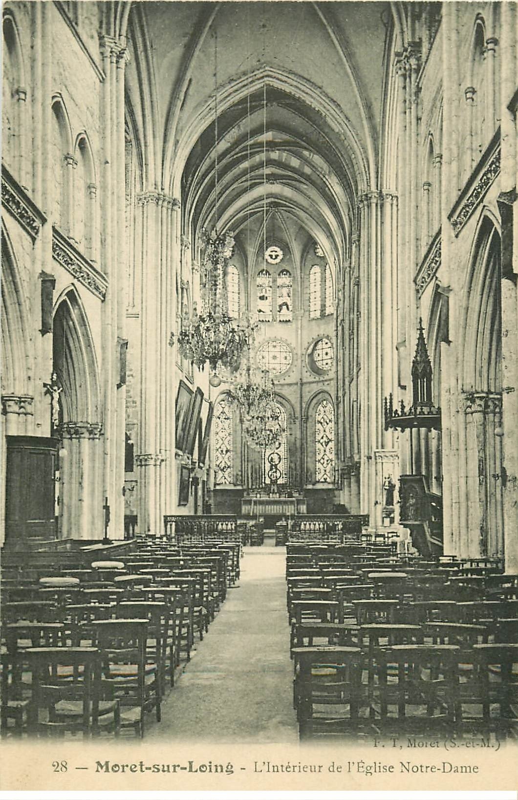 carte postale ancienne 77 MORET-SUR-LOING. Eglise intérieur
