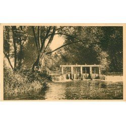 carte postale ancienne 77 MORET-SUR-LOING. Ecluse Vieux Moulin