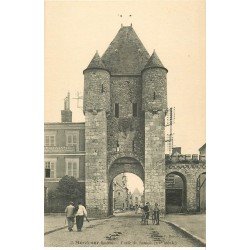 carte postale ancienne 77 MORET-SUR-LOING. Porte de Samois et Photographie