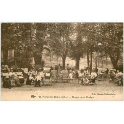 carte postale ancienne 03 NERIS-LES-BAINS. Parc Kiosque de la Musique