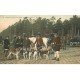 carte postale ancienne 77 FONTAINEBLEAU. Chasse à Courre. Un Relais 1912. Chiens, Chasse et Chasseurs