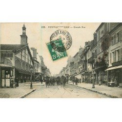 carte postale ancienne 77 FONTAINEBLEAU. Grande Rue 1910 Dragons Cavalerie