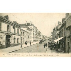carte postale ancienne 77 FONTAINEBLEAU. Grande Rue Bazard 1927 Gendarmerie Palais Justice