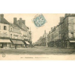 carte postale ancienne 77 FONTAINEBLEAU. Grande Rue 1905 Entrée Félix Potin