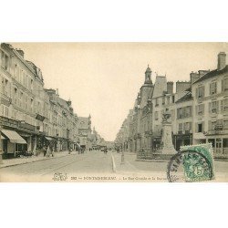 carte postale ancienne 77 FONTAINEBLEAU. Grande Rue Statue Carnot Restaurant du Cygne