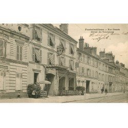 carte postale ancienne 77 FONTAINEBLEAU. Grande Rue 1927 Hôtel Toulouse