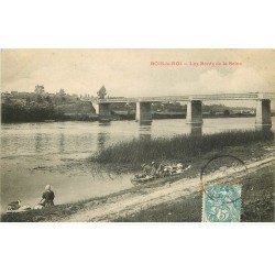 carte postale ancienne 77 BOIS-LE-ROI. Lavandières bords de Seine