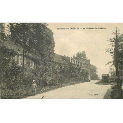 carte postale ancienne K. 77 CHATEAU DU CHENAY avec enfant vers Chelles