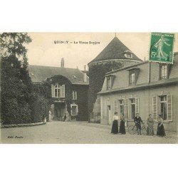 carte postale ancienne K. 77 QUINCY. Le Vieux Donjon 1913