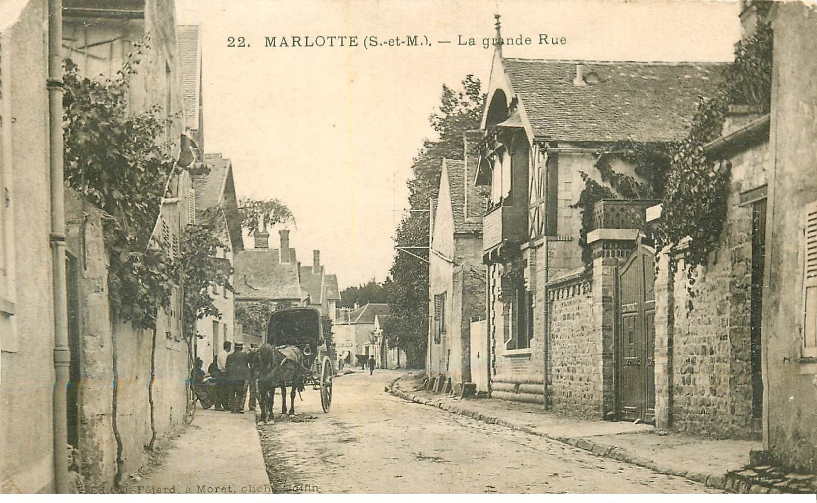 carte postale ancienne K. 77 MARLOTTE. La Grande Rue avec attelage (défaut)
