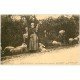 23 LA CELLE-DUNOISE. Vieille Bergère filant sa Quenouille