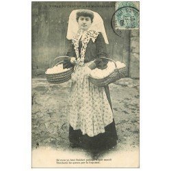 carte postale ancienne 23 LA CREUSE. Une Marchande d'oeufs 1906