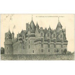 carte postale ancienne 24 CHATEAU DE LAMBERTIE. Tampon Dépot Militaire 1915