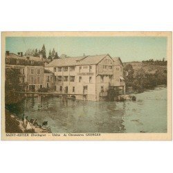 24 SAINT-ASTIER. Usine de Chaussures Georges avec Lavandières 1944