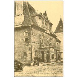 25 BESANCON. Maison espagnole Rue Rivotte. Hôtel Frachebois et Boulangerie Renaud