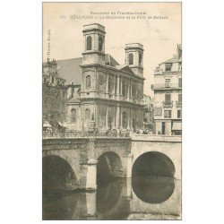 carte postale ancienne 25 BESANCON. Pont Battant et Eglise de la Madeleine 1905