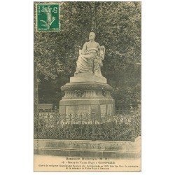 carte postale ancienne 25 BESANCON. Statue de Victor Hugo à Granvelle