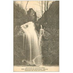 carte postale ancienne 25 CASCADE DU TROU DE L'ENFER