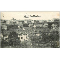 carte postale ancienne 25 FESCHES-LE-CHATEL. Cité Bellevue. Un trou à gauche...