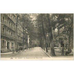 carte postale ancienne 03 VICHY. Boulevard des Etats-Unis 1931. Hôtel Plaisance