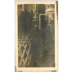 25 PONTARLIER. Carte Photo rare d'un Facteur en 1916