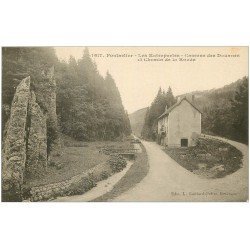 carte postale ancienne 25 PONTARLIER. Les Entreportes. Caserne des Douanes et Chemin de la Ronde