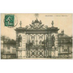 carte postale ancienne 28 CHARTRES. Grille Hôtel Dieu 1910