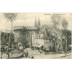 carte postale ancienne 28 CHARTRES. La Porte Guillaume. Buvette et Café Billard