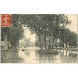 carte postale ancienne 28 CHATEAU D'ANET. La Chute d'Eau 1909