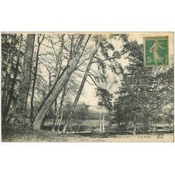 carte postale ancienne 28 CHATEAU DE L'AUNAY 1920 Parc