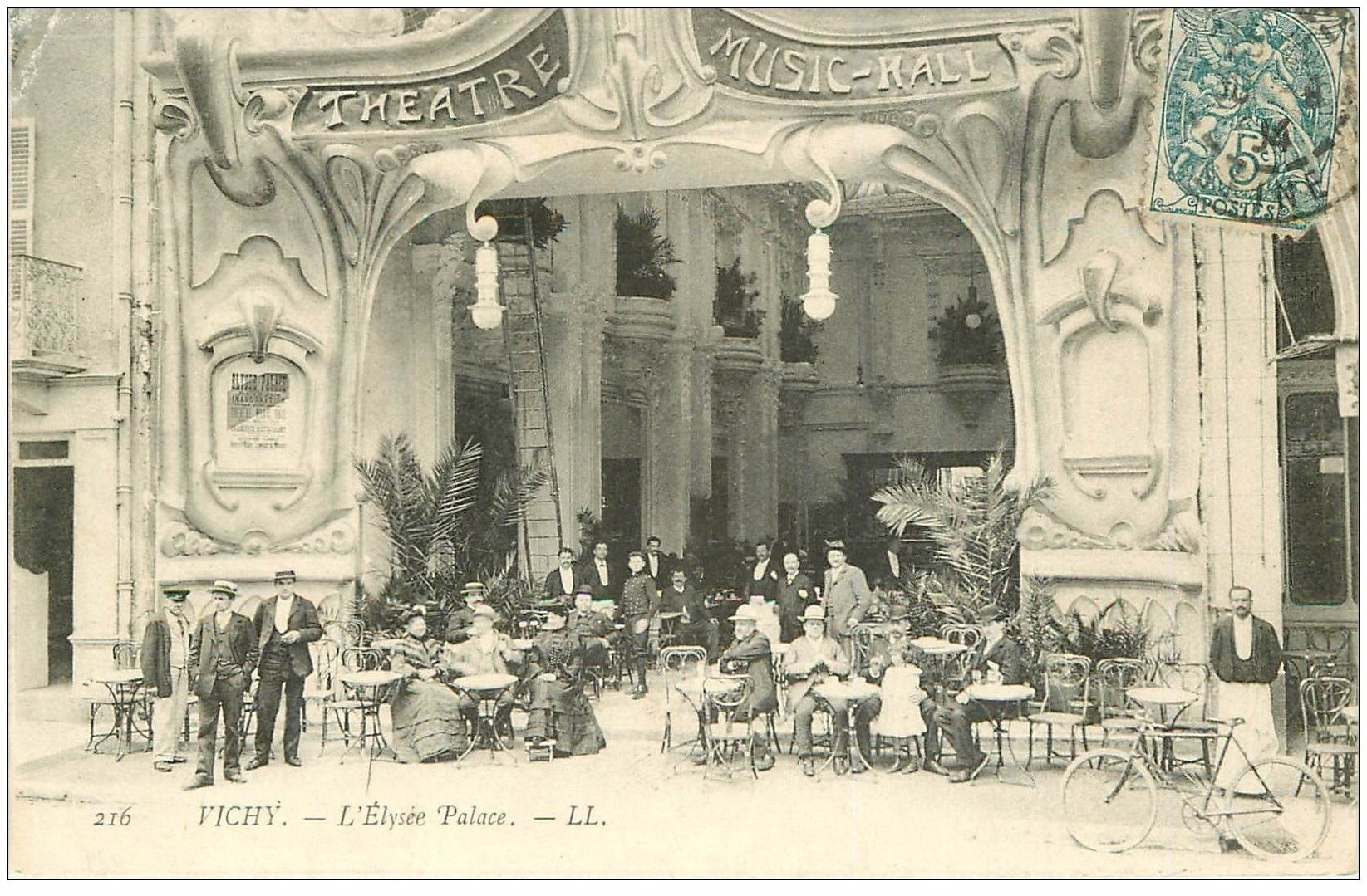 carte postale ancienne 03 VICHY. Elysée Palace 1904. Théâtre Music-Hall (léger tassement coin gauche)...