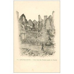 carte postale ancienne 28 CHATEAUDUN.Ruines après la Guerre vers 1900